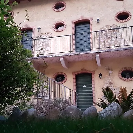 Revena Alloggio per agriturismo Brentino Belluno