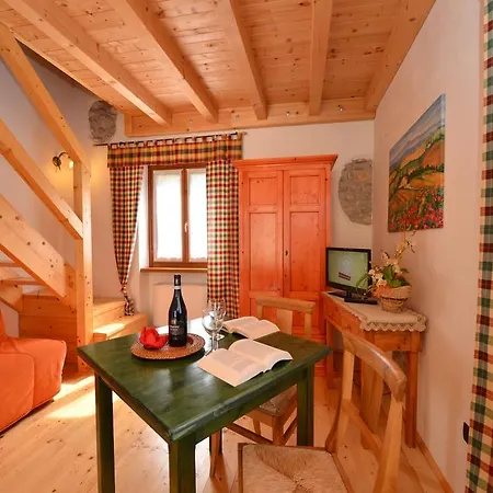 Revena Vakantieboerderij Brentino Belluno